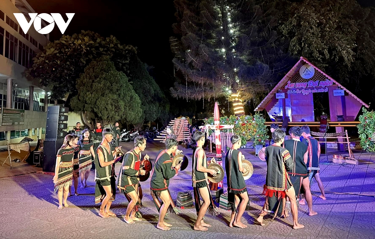 Kết nối di sản văn hóa cồng chiêng Tây Nguyên trong hành trình du lịch Đắk Lắk
